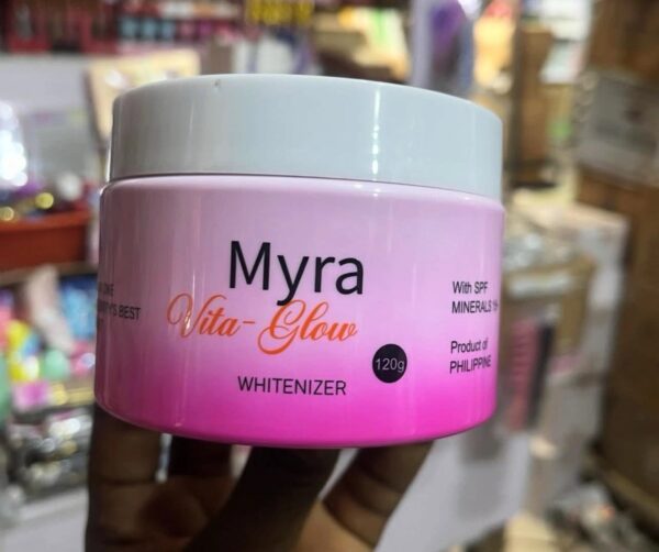 Myra-2 Myra Vita Glow